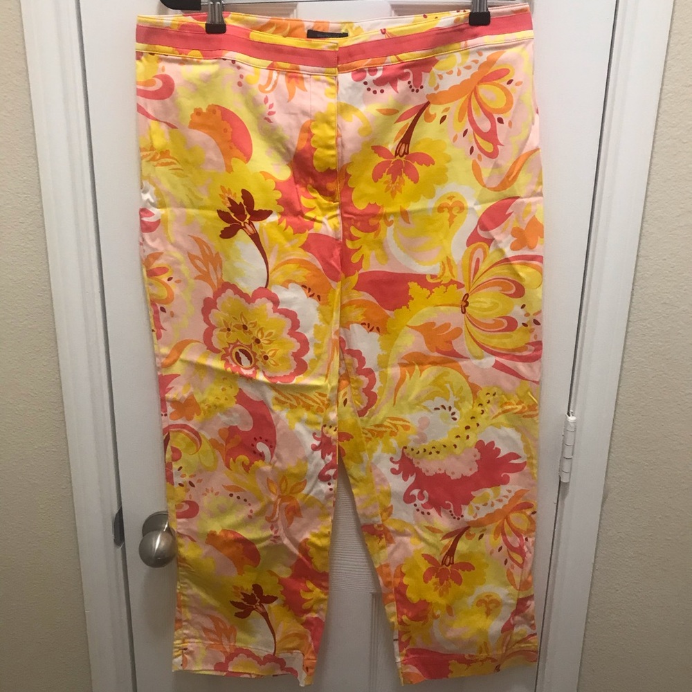 Westbound Floral Printed Capris